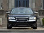 Chrysler 300C 2012 года